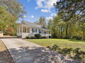 3333 Slade Run Drive, Falls Church VA 22042