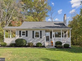 3333 Slade Run Drive, Falls Church VA 22042