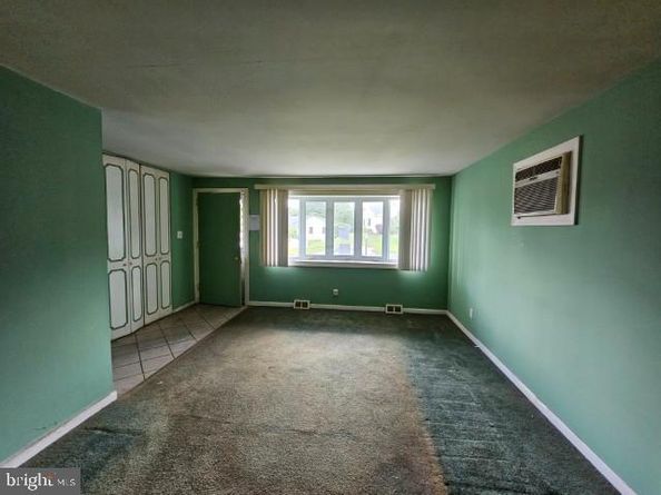 503 W Pine Street, Feasterville Trevose PA 19053