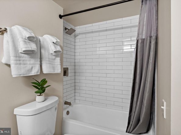 1420 Locust Street 16C, Philadelphia PA 19102