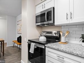 1420 Locust Street 16C, Philadelphia PA 19102