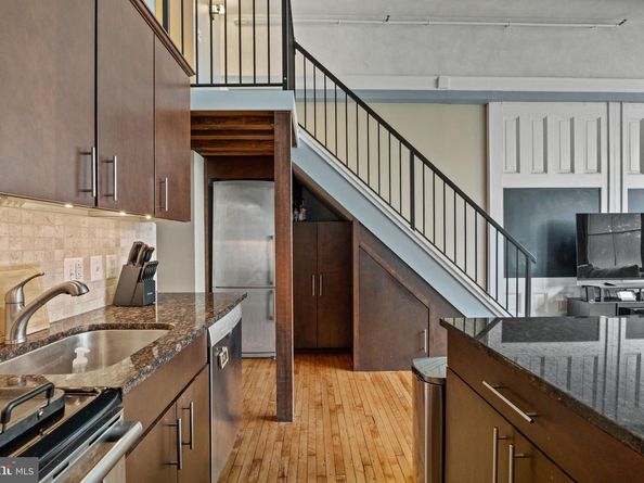 1201 Fitzwater Street 211, Philadelphia PA 19147