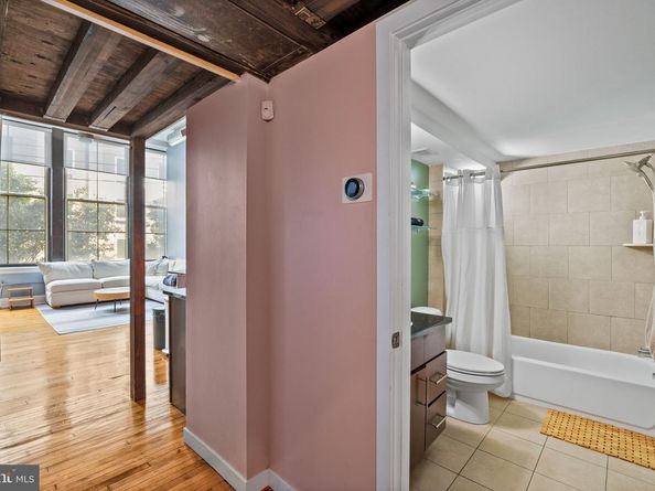 1201 Fitzwater Street 211, Philadelphia PA 19147