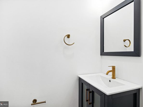 1319 N 28TH Street, Philadelphia PA 19121