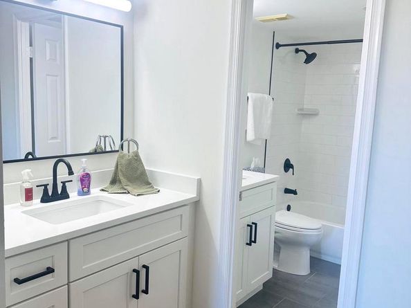 3800 Powell Lane 1207, Falls Church VA 22041