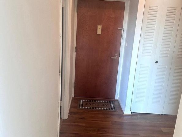 3800 Powell Lane 1207, Falls Church VA 22041