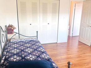 3800 Powell Lane 1207, Falls Church VA 22041