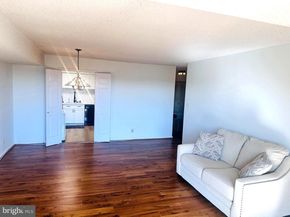 3800 Powell Lane 1207, Falls Church VA 22041