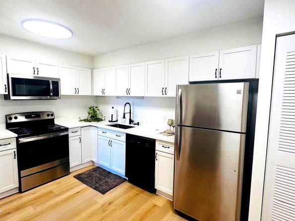 3800 Powell Lane 1207, Falls Church VA 22041