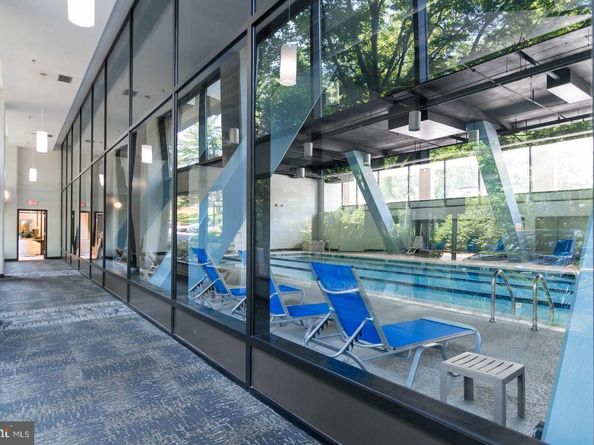 3800 Powell Lane 1207, Falls Church VA 22041
