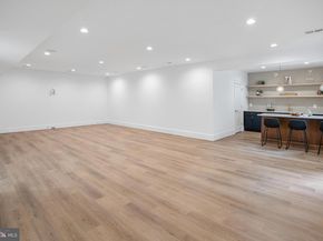 502 N Jackson Street, Arlington VA 22201