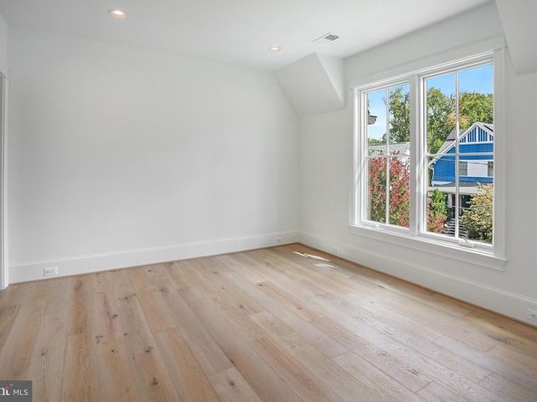 502 N Jackson Street, Arlington VA 22201