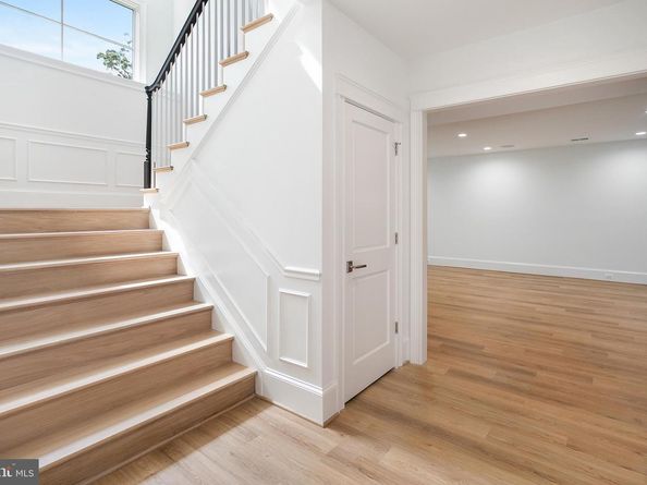 502 N Jackson Street, Arlington VA 22201