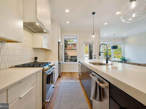 1817 Lamont Street NW 1, Washington DC 20010