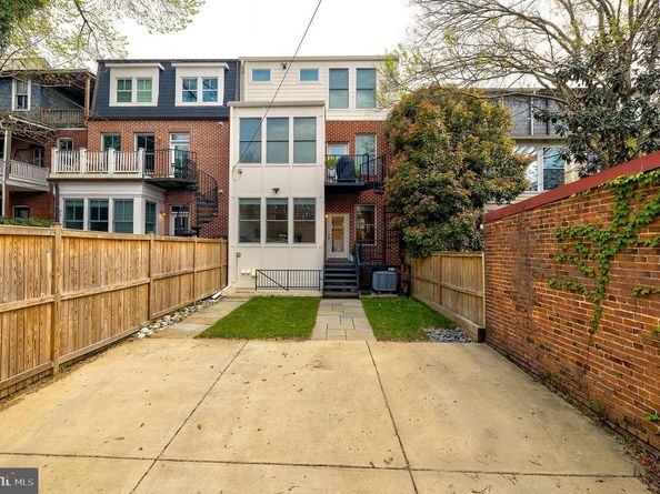 1817 Lamont Street NW 1, Washington DC 20010