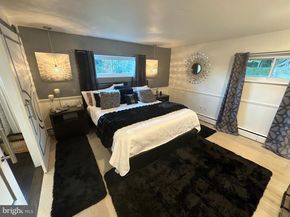 6 Rolling Hills Drive, Southampton PA 18966