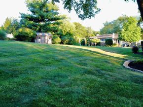 6 Rolling Hills Drive, Southampton PA 18966