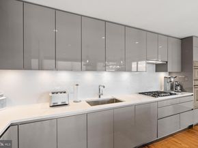 1781 N Pierce Street 1201, Arlington VA 22209