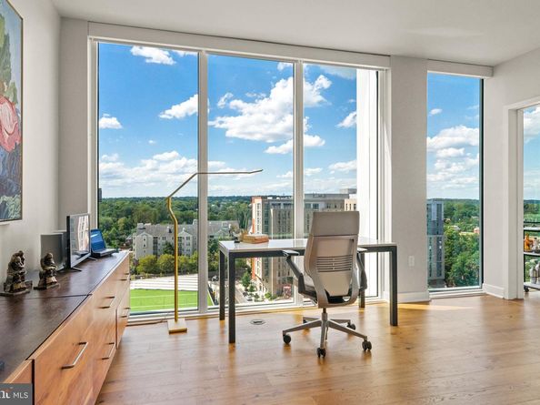 1781 N Pierce Street 1201, Arlington VA 22209
