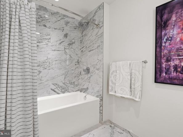 1781 N Pierce Street 1201, Arlington VA 22209