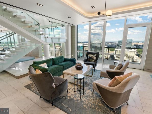 1781 N Pierce Street 1201, Arlington VA 22209