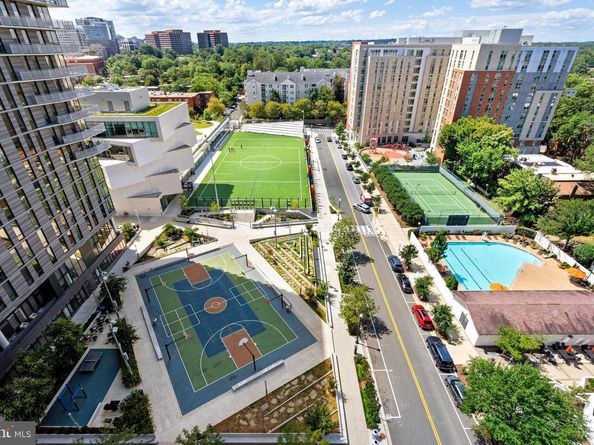 1781 N Pierce Street 1201, Arlington VA 22209