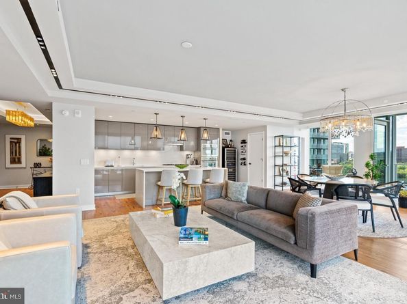 1781 N Pierce Street 1201, Arlington VA 22209