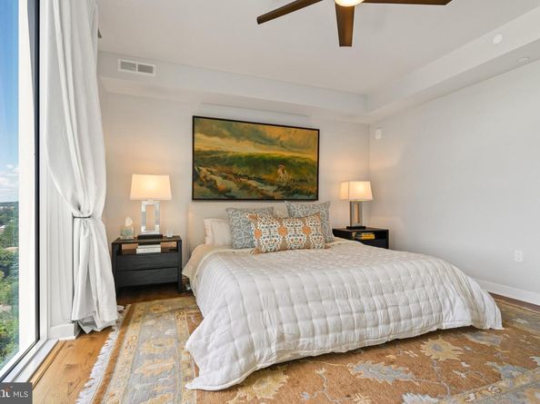 1781 N Pierce Street 1201, Arlington VA 22209