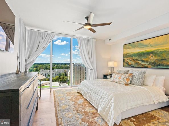 1781 N Pierce Street 1201, Arlington VA 22209