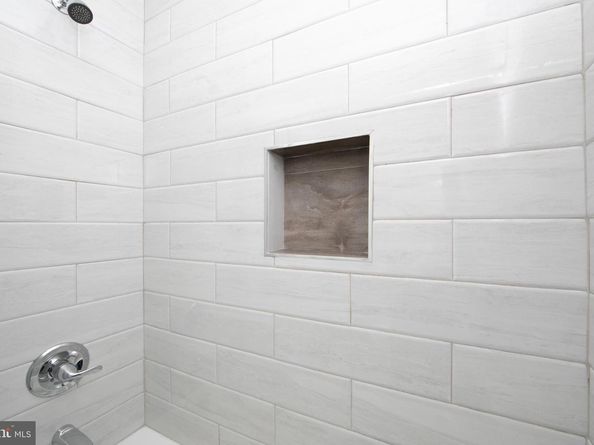 419 Emily Street, Philadelphia PA 19148
