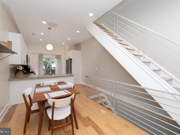 419 Emily Street, Philadelphia PA 19148