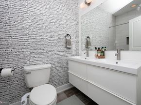 419 Emily Street, Philadelphia PA 19148