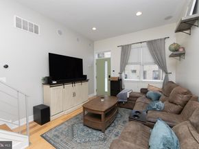 419 Emily Street, Philadelphia PA 19148