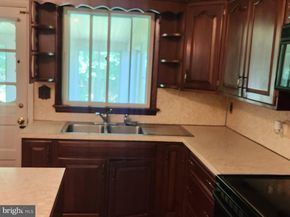 1881 Walnut Lane, Warrington PA 18976