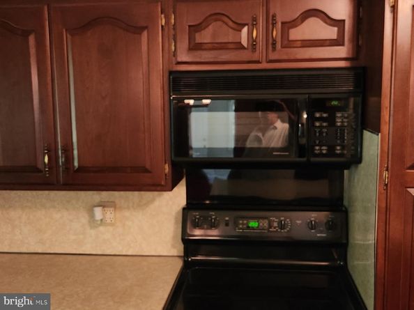 1881 Walnut Lane, Warrington PA 18976