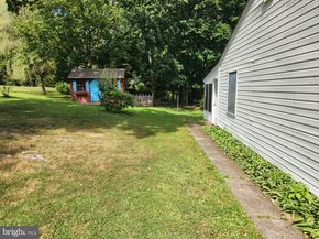 1881 Walnut Lane, Warrington PA 18976
