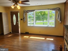 1881 Walnut Lane, Warrington PA 18976