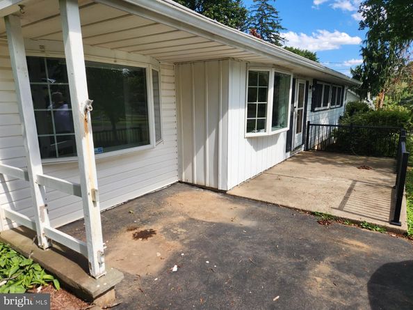 1881 Walnut Lane, Warrington PA 18976