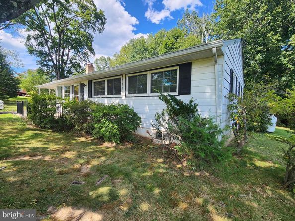 1881 Walnut Lane, Warrington PA 18976