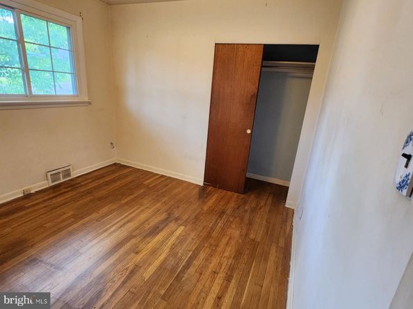 1881 Walnut Lane, Warrington PA 18976