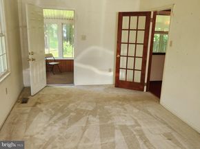 1881 Walnut Lane, Warrington PA 18976