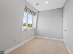 150 V Street NW V402, Washington DC 20001