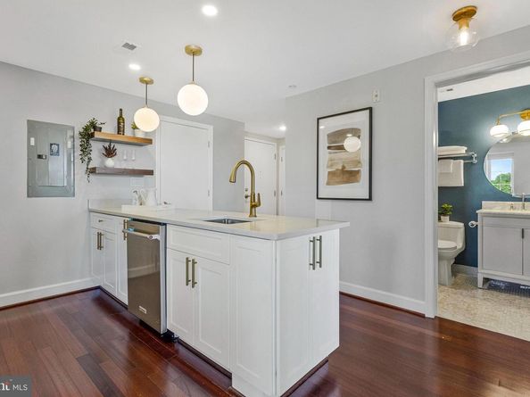 150 V Street NW V402, Washington DC 20001
