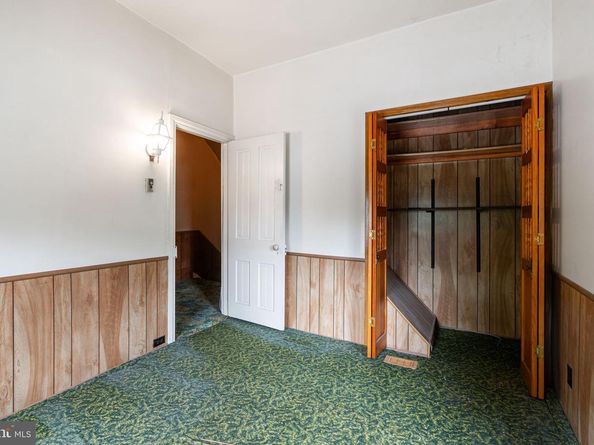 6948 Hegerman Street, Philadelphia PA 19135