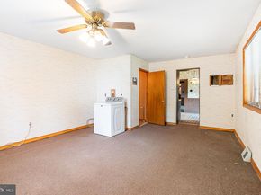 6948 Hegerman Street, Philadelphia PA 19135