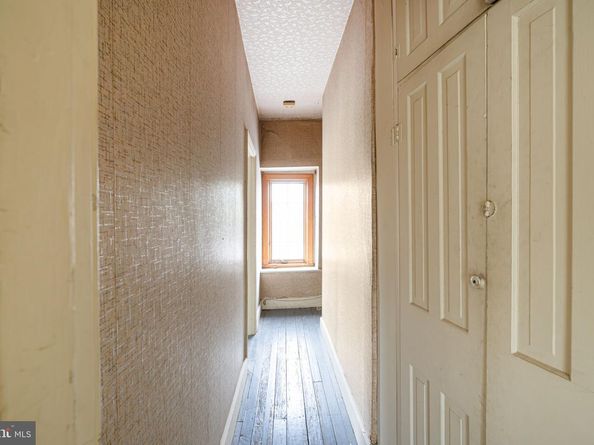 6948 Hegerman Street, Philadelphia PA 19135