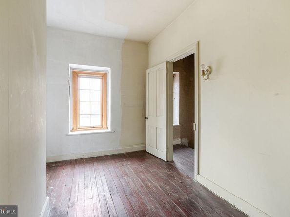 6948 Hegerman Street, Philadelphia PA 19135