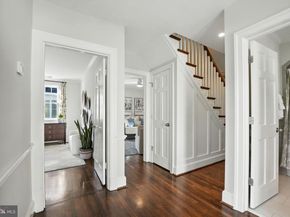 1610 N Danville Street, Arlington VA 22201
