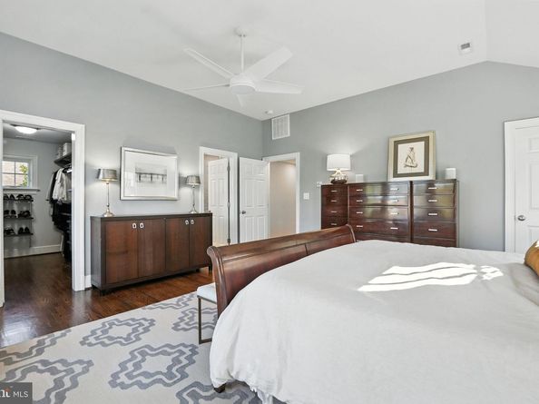 1610 N Danville Street, Arlington VA 22201