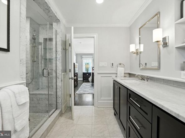1610 N Danville Street, Arlington VA 22201